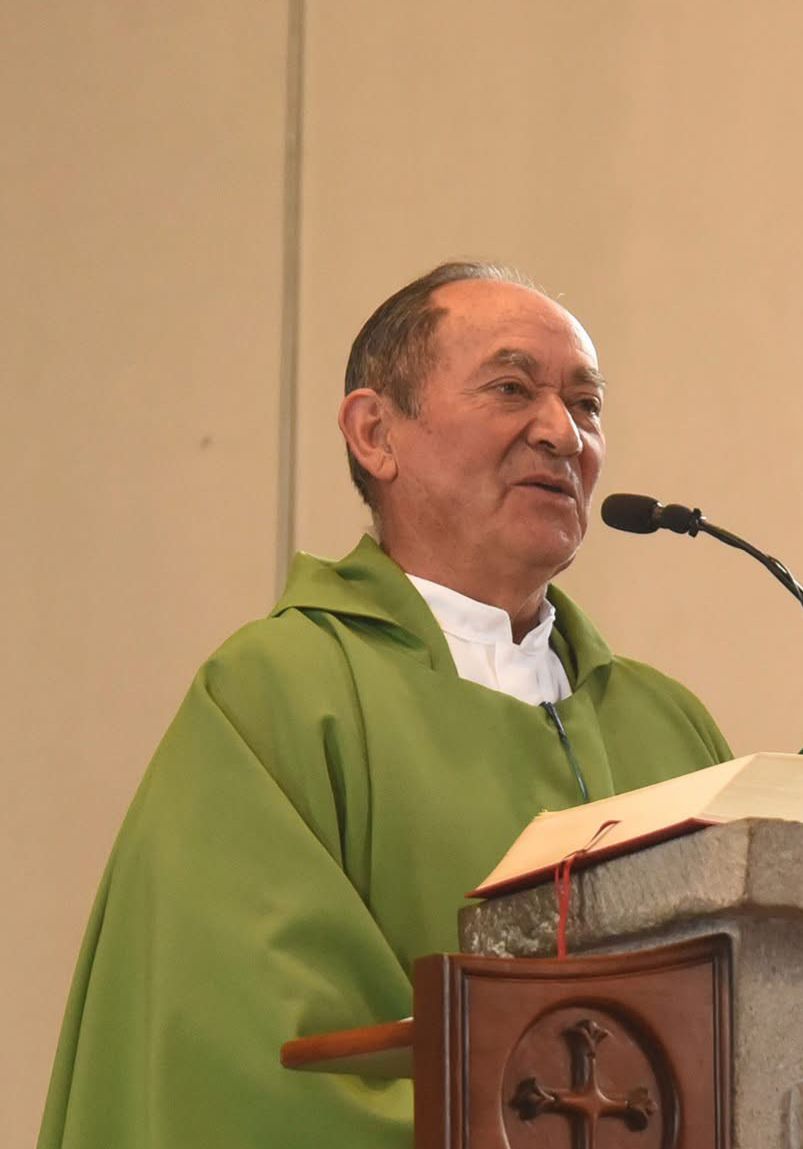 Padre Gustavo Vaca